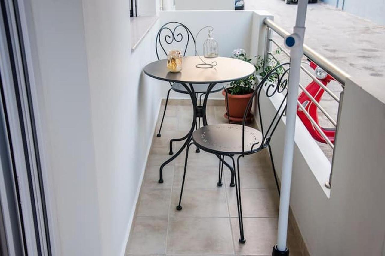 Eliora Studio & Aelia Apartment Iraklion Buitenkant foto