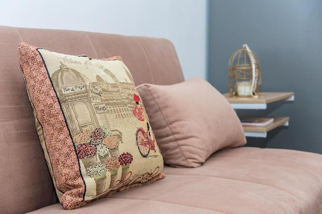 Eliora Studio & Aelia Apartment Iraklion Buitenkant foto