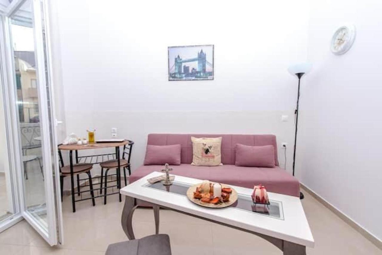 Eliora Studio & Aelia Apartment Iraklion Buitenkant foto
