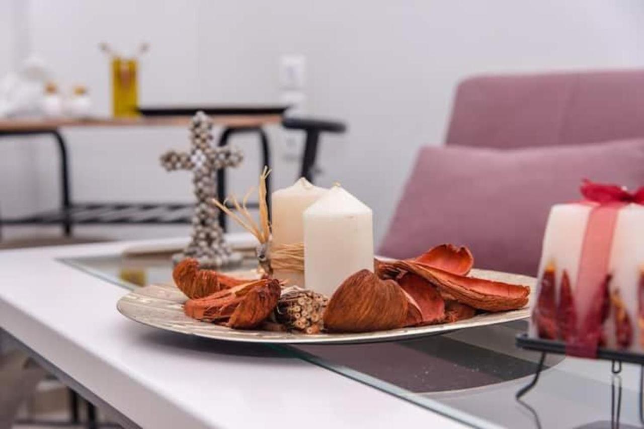 Eliora Studio & Aelia Apartment Iraklion Buitenkant foto